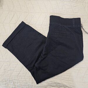 Lee Regular Fit, Mid Rise Capri